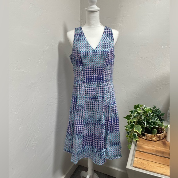 Maggy London Graphic Fit‎ and Flare Dress - Picture 1 of 5